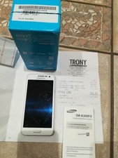 SAMSUNG A3 - USATO E PERFETTAMENTE FUNZIONANTE