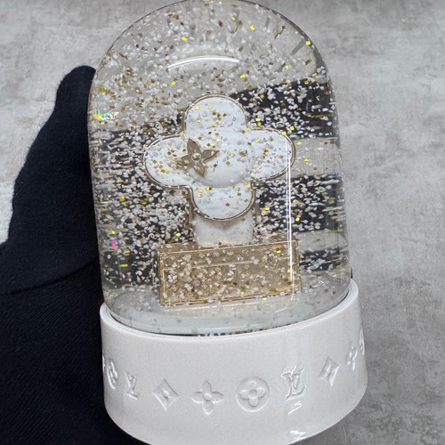 Rare 2018 louis vuitton - 2018/19,