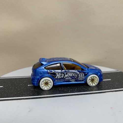 Hot wheels holiday - wheels,