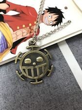 One Piece Collana Ciondolo Metallo Trafalgar Law Logo Heart Pirati Necklace