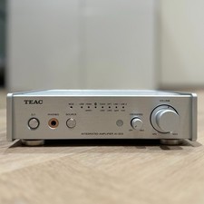 TEAC AI-303 Amplificatore
