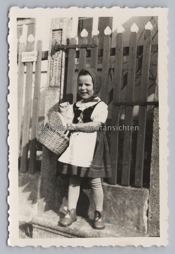 Ragazza cappuccetto rosso - rosso, 1958