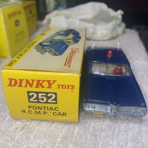 Dinky 252 pontiac - dinky, rcmp