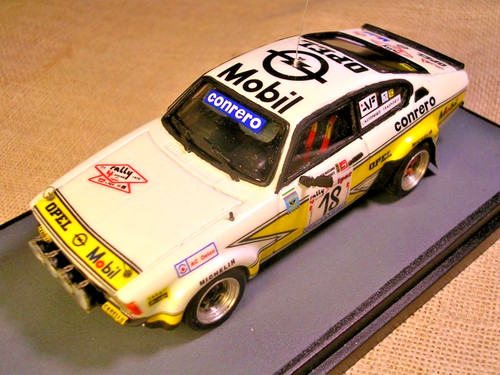 Opel kadett 2000 - gt/e,