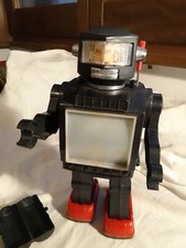 UN ' ROBOT '   VINTAGE : '