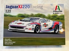 ITALERI 1/24 KIT - JAGUAR XJ