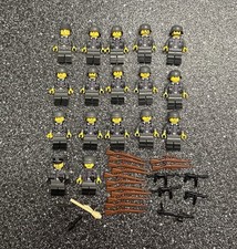 Lotto 17 minifigure tedesche originali Lego WW2 con adesivi Brickmania