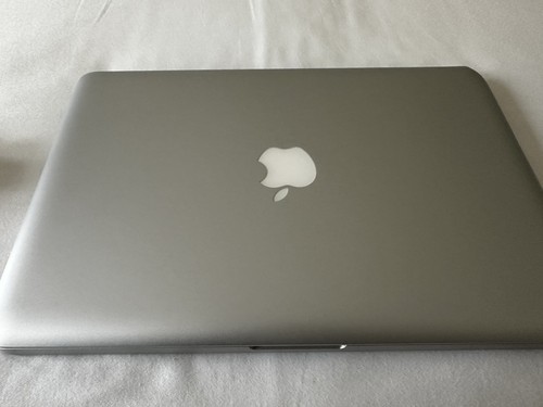 Macbook pro pollici metà - macbook,