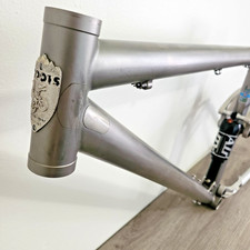 MOOTS TELAIO DA MONTAGNA IN TITANIO 2,8 KG. TUBO TESTA SOSPENSIONE 19 POLLICI 1 1/8 26'ER