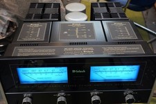 Mantenuto amplificatore di - [mantenuto],
