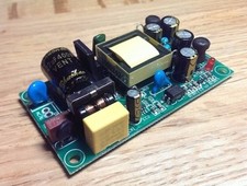 Alimentatore doppio 15V DC