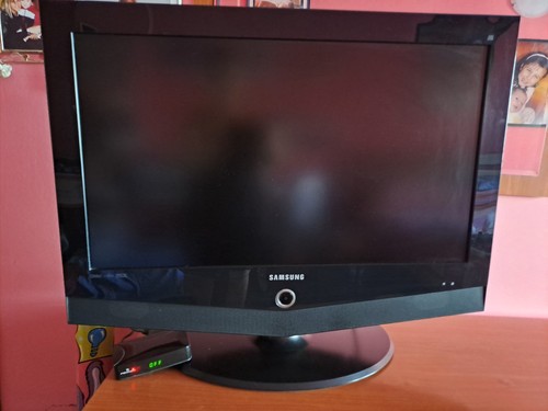 Samsung lcd nero - tv, 20-29"