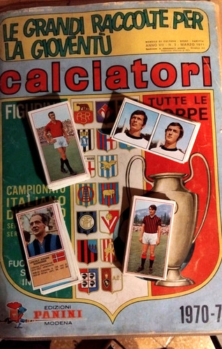 Figurine calciatori panini - figurine,