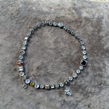 Collana con pietre preziose