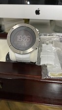 Orologio da viaggio Suunto Kailash bianco avventura con GPS e timeline avventura