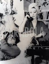 Foto Vintage Cinema Adriano Celentano e Edwige Fenech, film Asso 1981