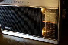 RADIO A TRANSISTOR Vintage