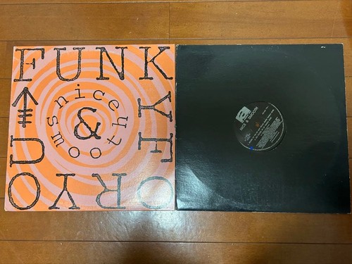Nice smooth vinyl records - nice,