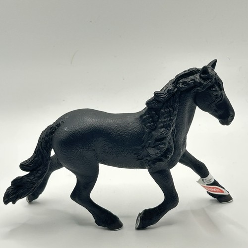 Schleich cavallo frisone