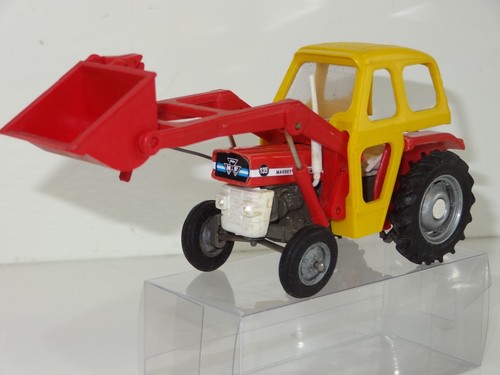 Britains 9529 massey - britains, ferguson