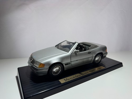 Modellino auto argento 18 - argento, 1:18