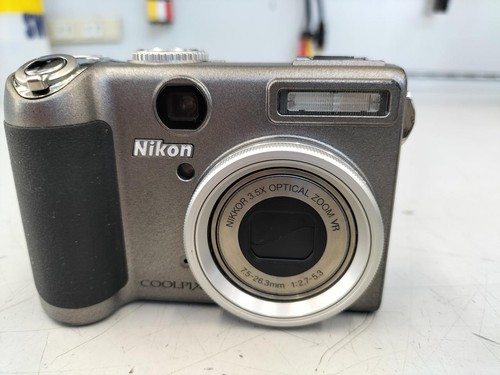 Nikon coolpix p5000 - p5000, 709050