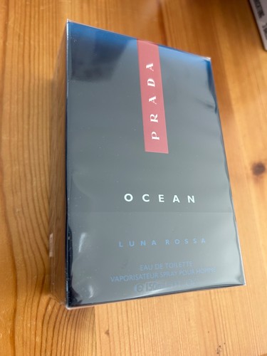 Prada luna rossa - luna, ocean