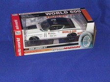 1/18 AUTO WORLD ERTL AMERICAN