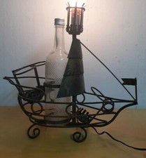 Lampada Portabottiglia Barca Vintage In Ferro battuto
