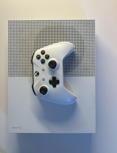 Xbox one - one, s
