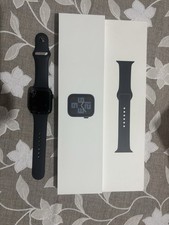 Apple Watch SE GPS 44mm Cassa in Alluminio con Cinturino Sport