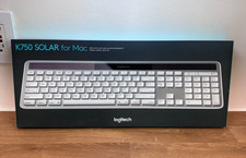 Logitech K750 Solar Slim