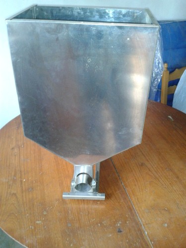 Tramoggia inox per impianto