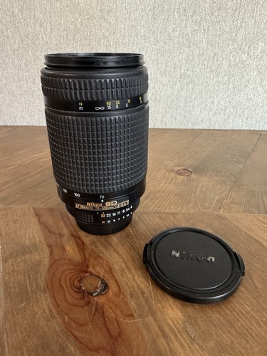 Nikon nikkor 300 mm - 70-300,