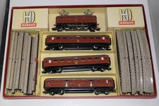 MARKLIN H0 : cod.  3118 set completo di binari con loco 3018 carrozze TOP 1957