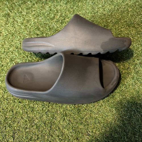 Taglia adidas yeezy - 11,