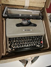 Olivetti Lettera 22 macchina