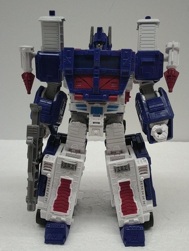 Takara tomy transformers ultra - takara,