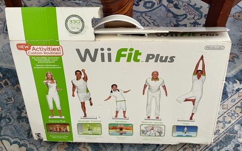 Nintendo wii fit plus con - plus,