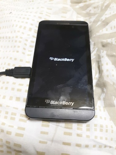 Smartphone blackberry z10 - smartphone,