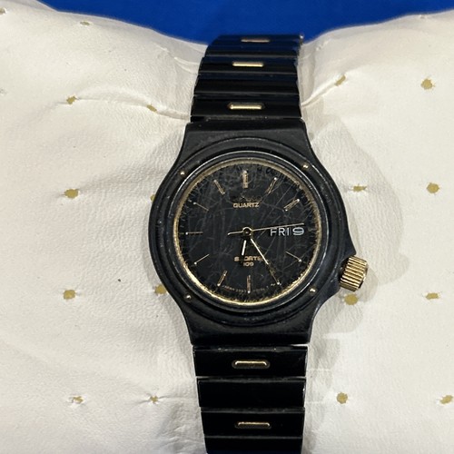 Seiko sports 100 - sq, pvd
