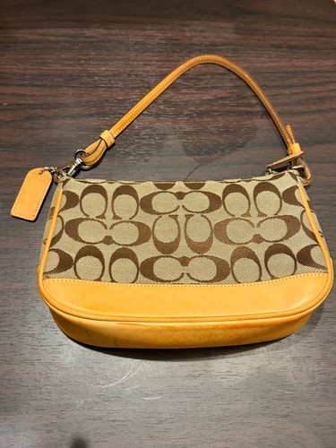 Mini pochette tela firmata - in,