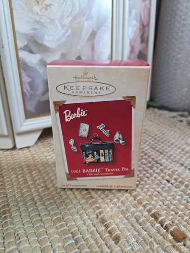 Hallmark 2001 ornamento barbie - 2001,
