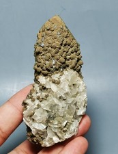 Calcite fluorescente naturale