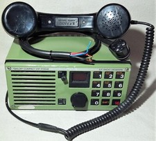 Telefono radio VHF Sailor RT2048