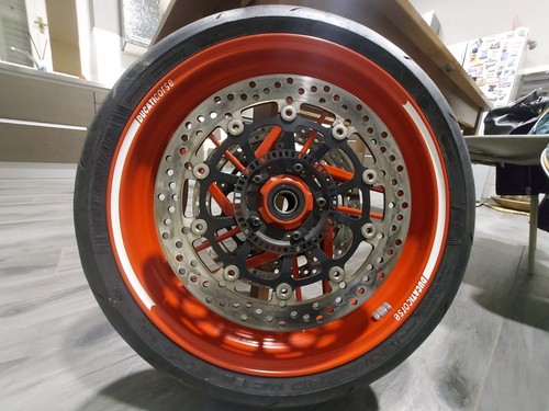 Cerchio anteriore ducati - cerchio,