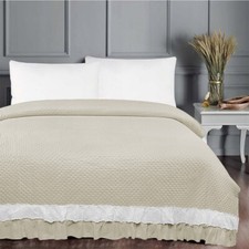 Copriletto trapuntato Femi