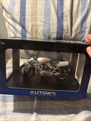 Auto art suzuki gas 1100s - gas,