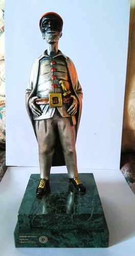 Statua pantalone scultura - statua,