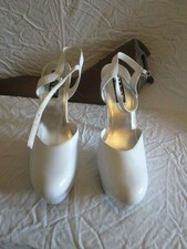 RARE - CHAUSSURE A PLATEFORME